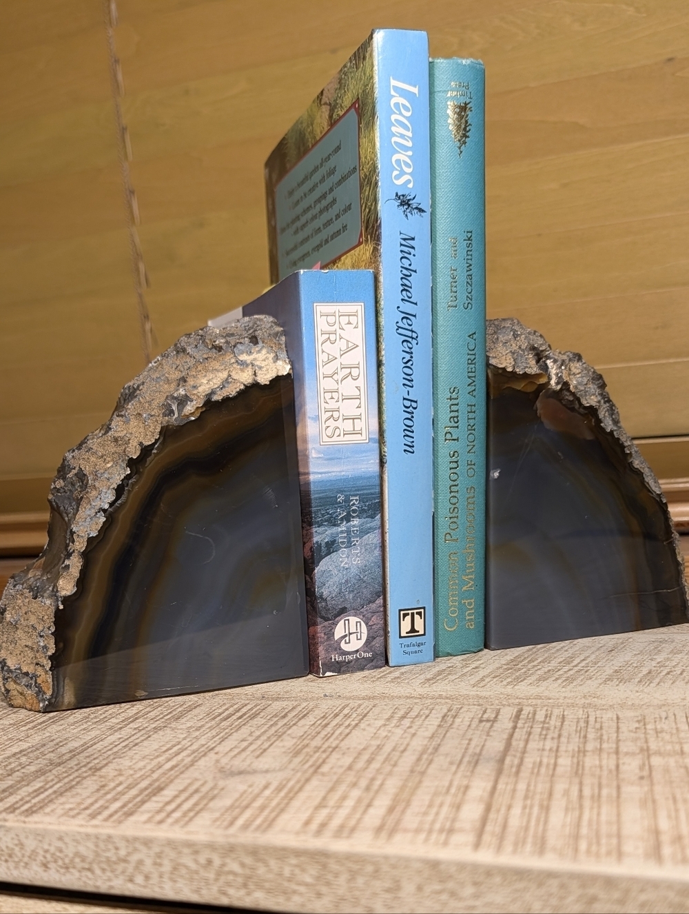 💲ON SALE💲Pair Of Agate Geodes Bookends or Design Pieces Natural Color - Picture 13 of 15